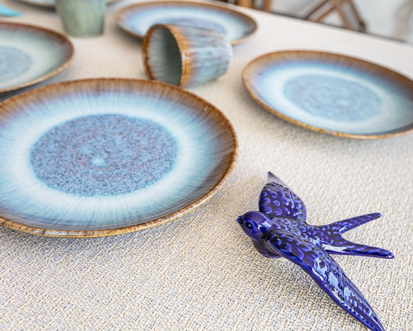 Alegria Teller groß Blau