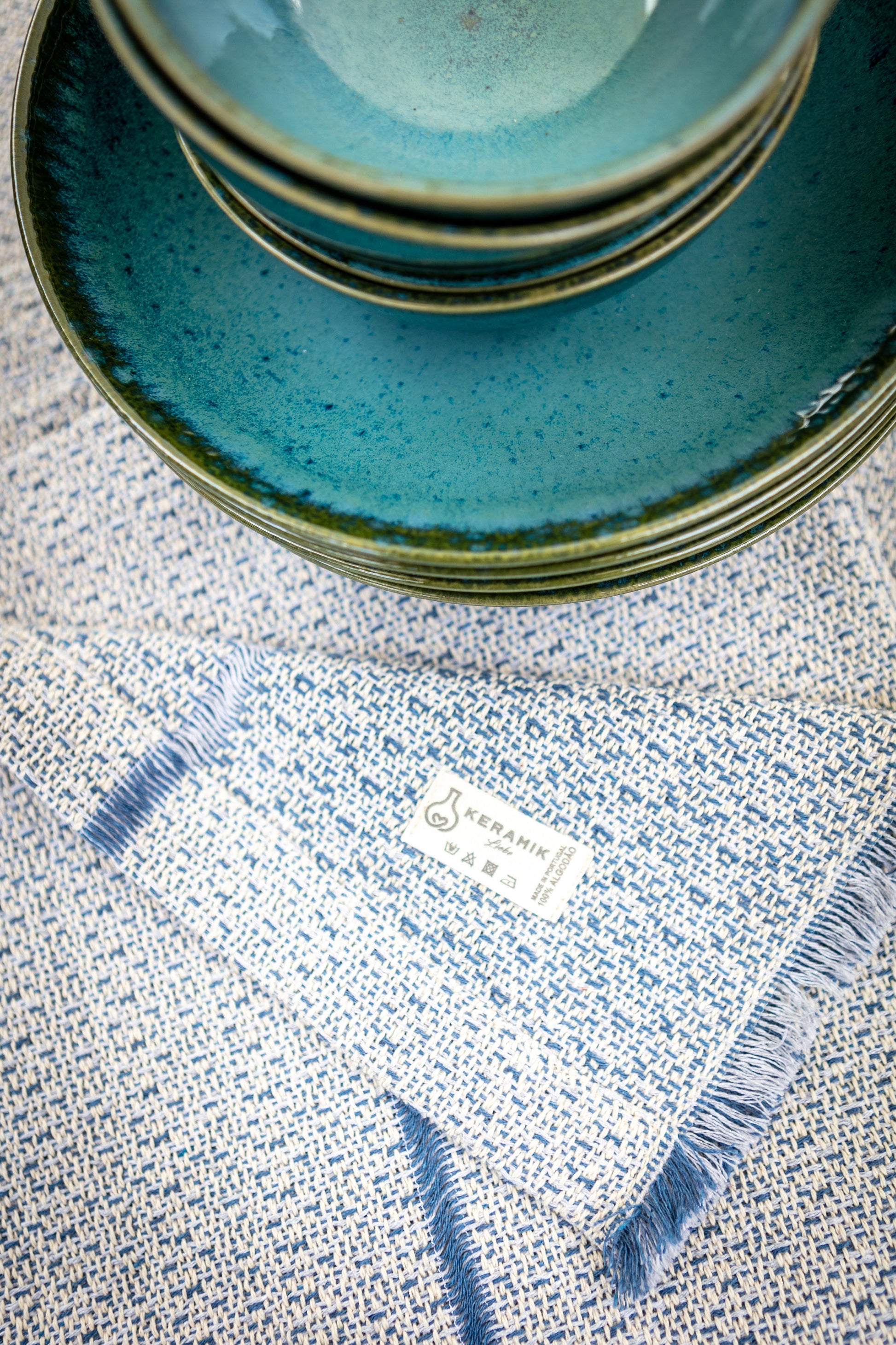 TISCHDECKEN AUS LEINEN AUS PORTUGAL