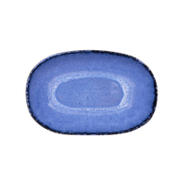 blaue Auflaufform aus Keramik für den Ofen