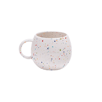 handgemachte keramik tasse von egg back home in weiß